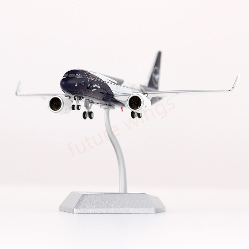 1:400 HX Models Lufthansa Airlines A320neo D-AING/D-AIND "100Years"Aircraft Model+Free Tractor