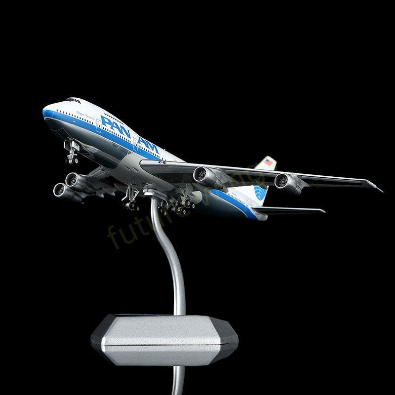 1:400 HX Models Pan AM B747-200 N724PA Aircraft Model+Free Tractor