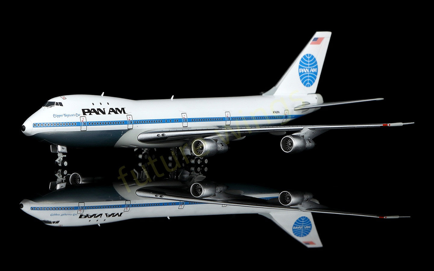 1:400 HX Models Pan AM B747-200 N742PA Aircraft Model+Free Tractor
