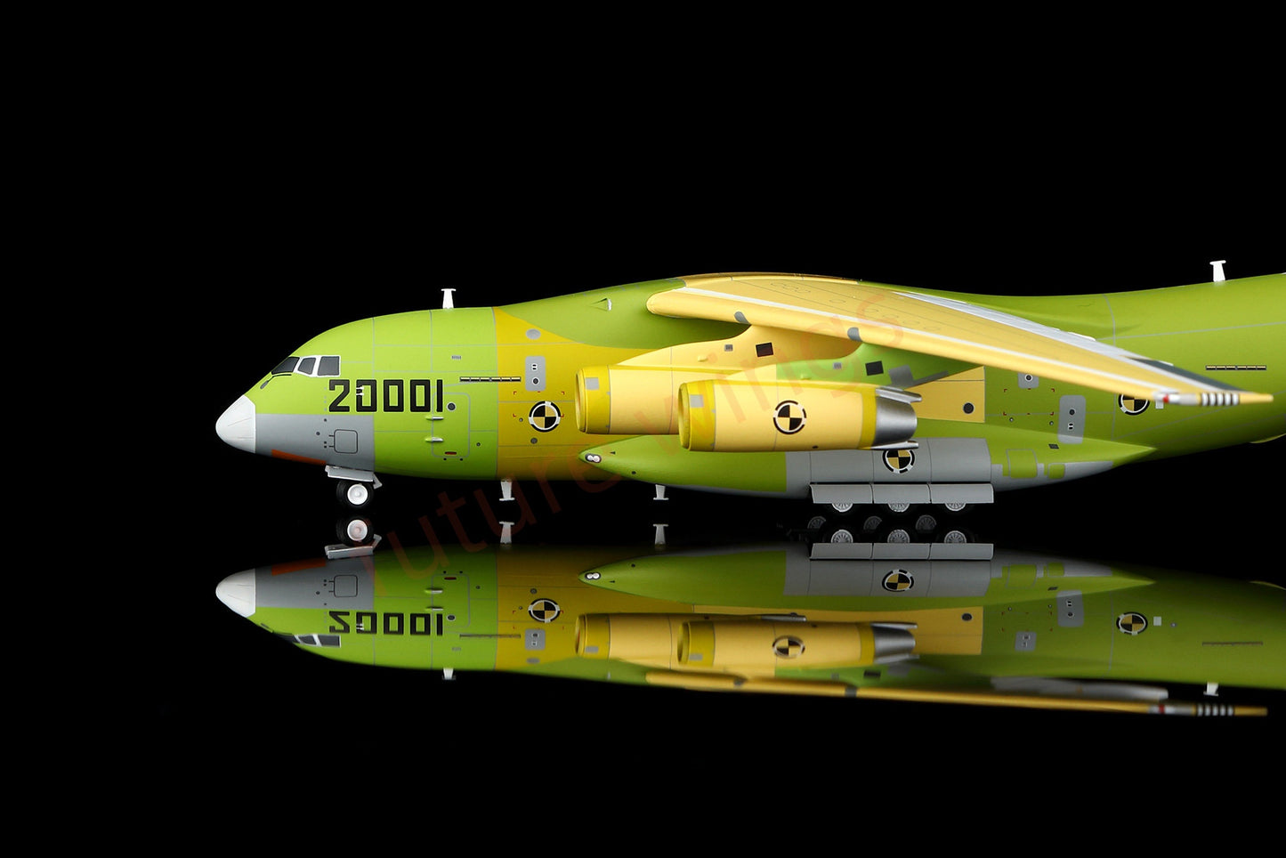 1:200 SQ Wings PLAAF Y-20 Transport Aircraft Prototype 20001 First Flight Mode