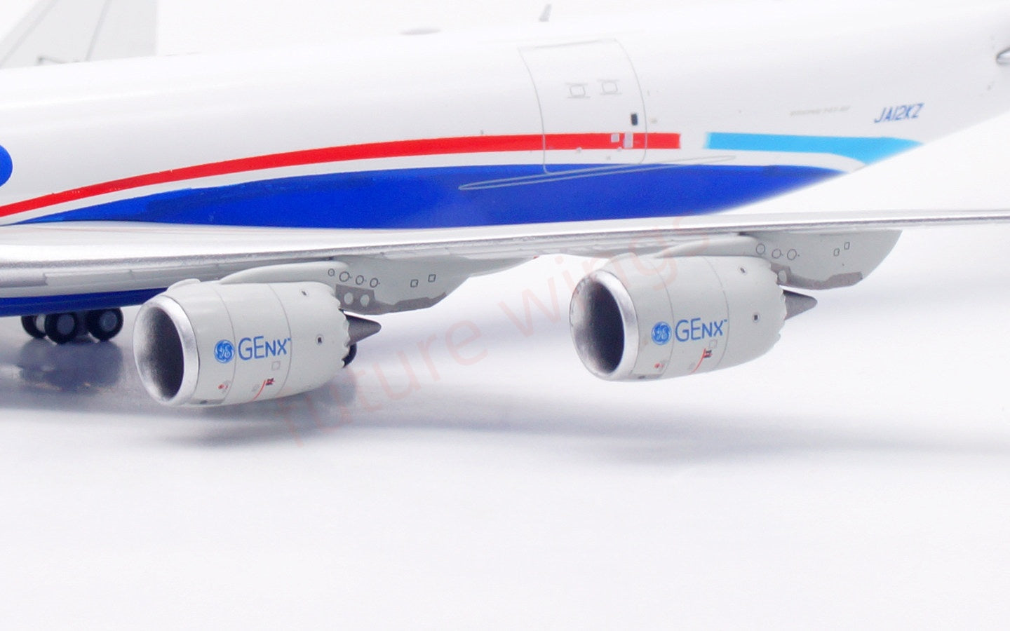 1:400 HX Models Nippon Cargo B747-8F JA12KZ Aircraft Model Free Tractor+Stand