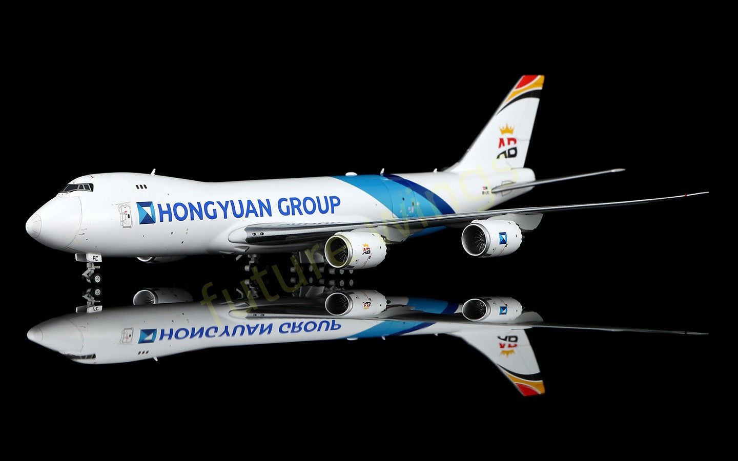 1:400 HX Models Hong Yuan Group B747-8F OE-LFC Aircraft Model Free Tractor+Stand