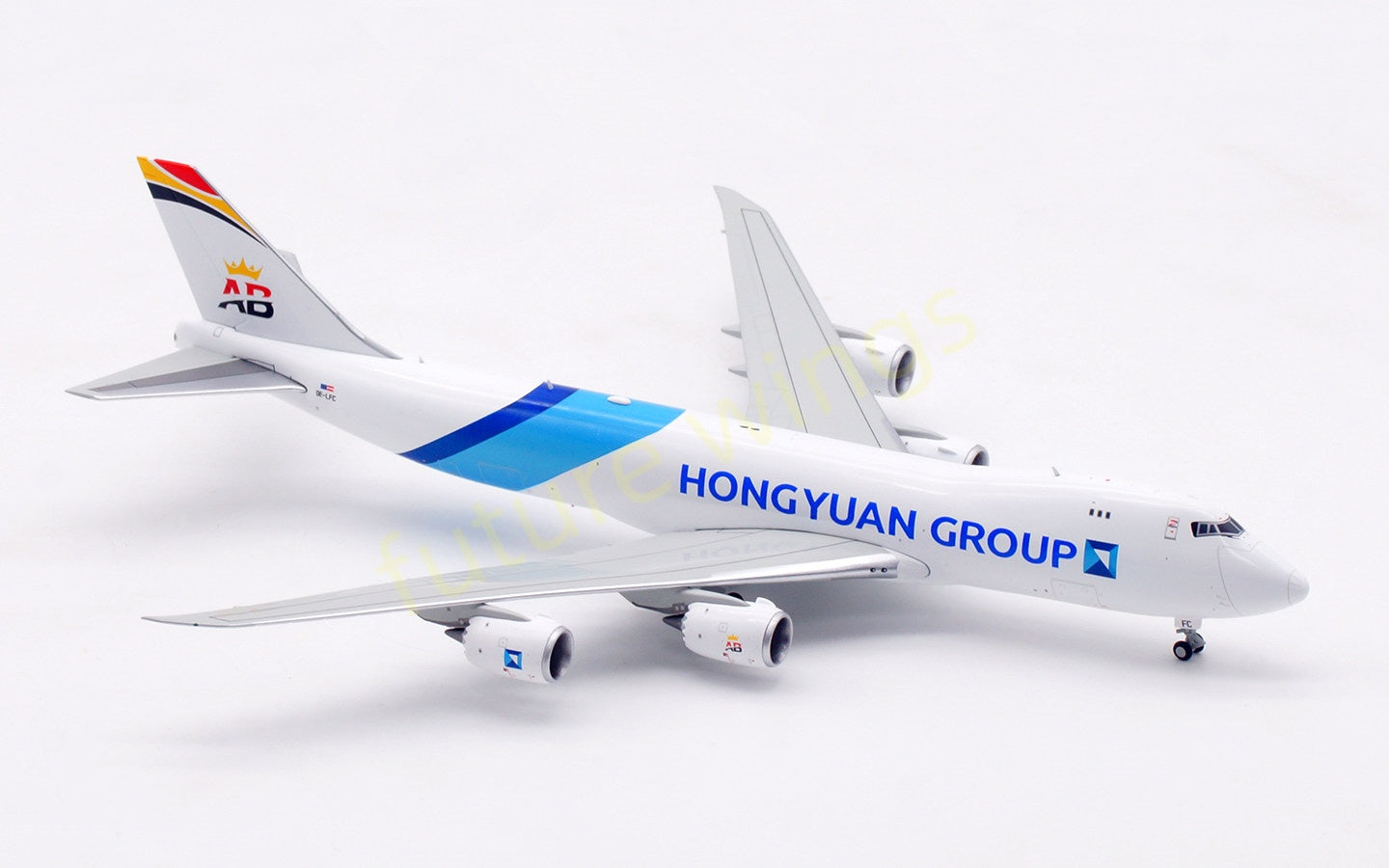 1:400 HX Models Hong Yuan Group B747-8F OE-LFC Aircraft Model Free Tractor+Stand