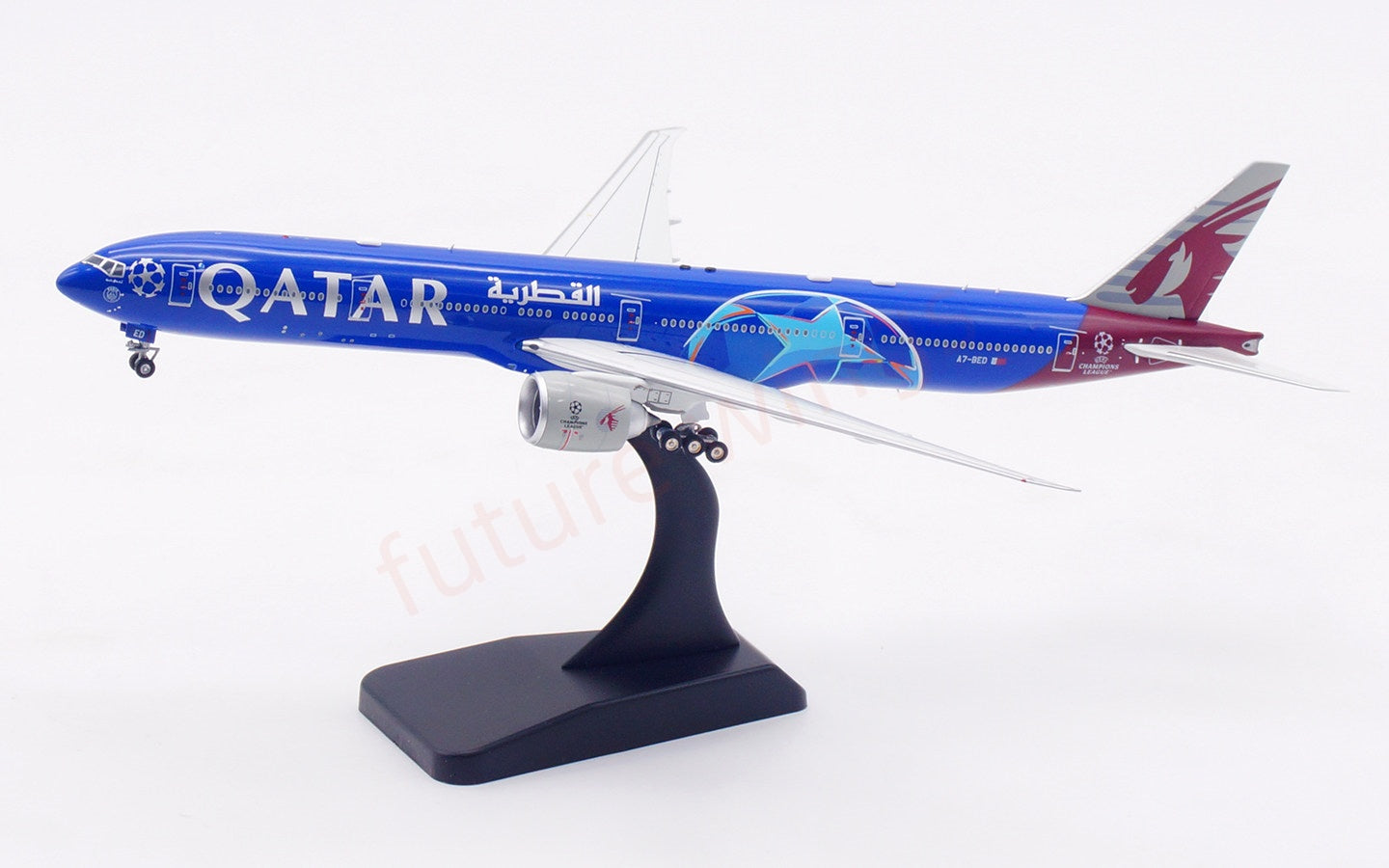 1:400 Aviation400 Qatar Airways B777-300ER A7-BED Free Tractor+Stand