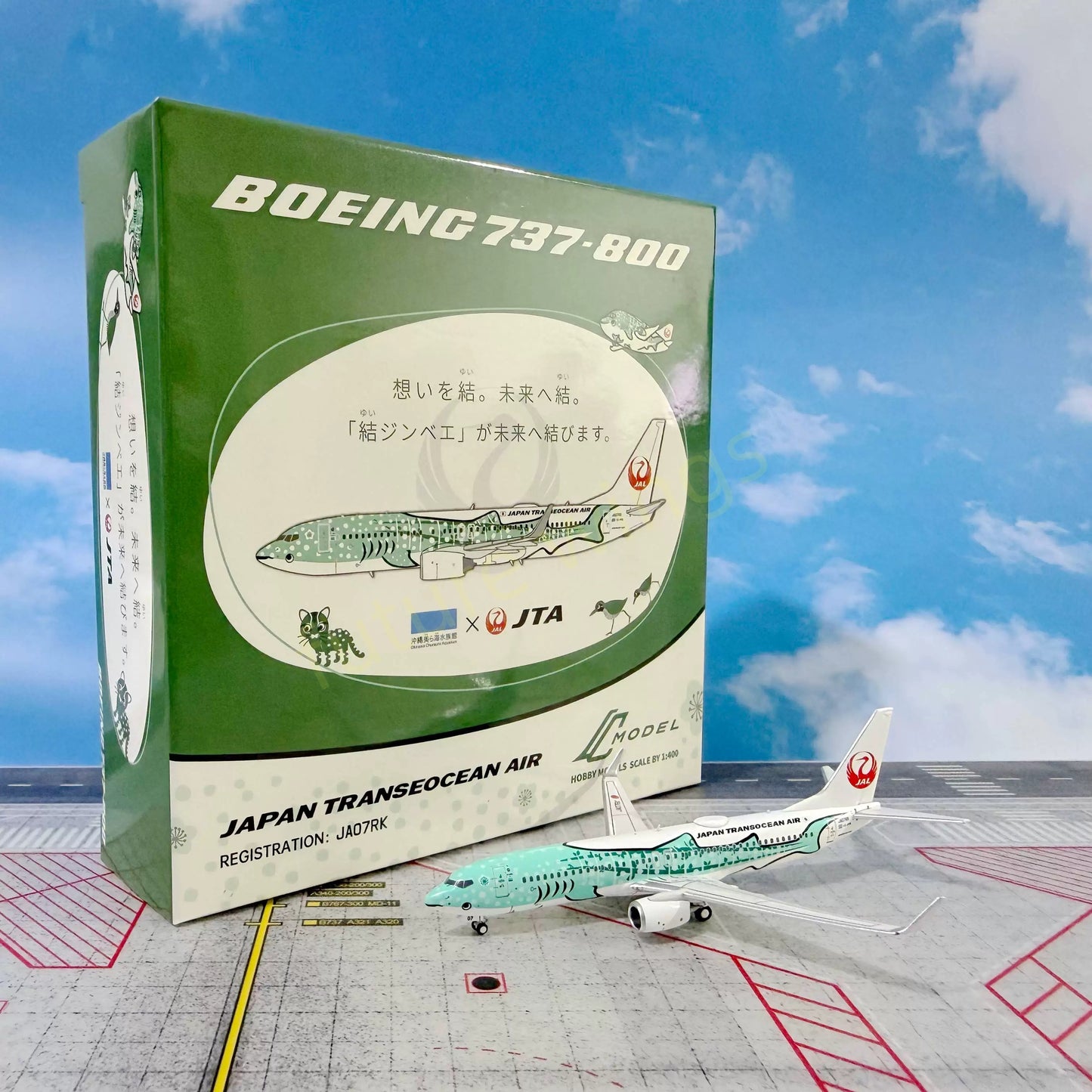 1:400 C MODEL C0065 Japan Transocean Air B737-800 JA07RK Aircraft Model+Free Tractor