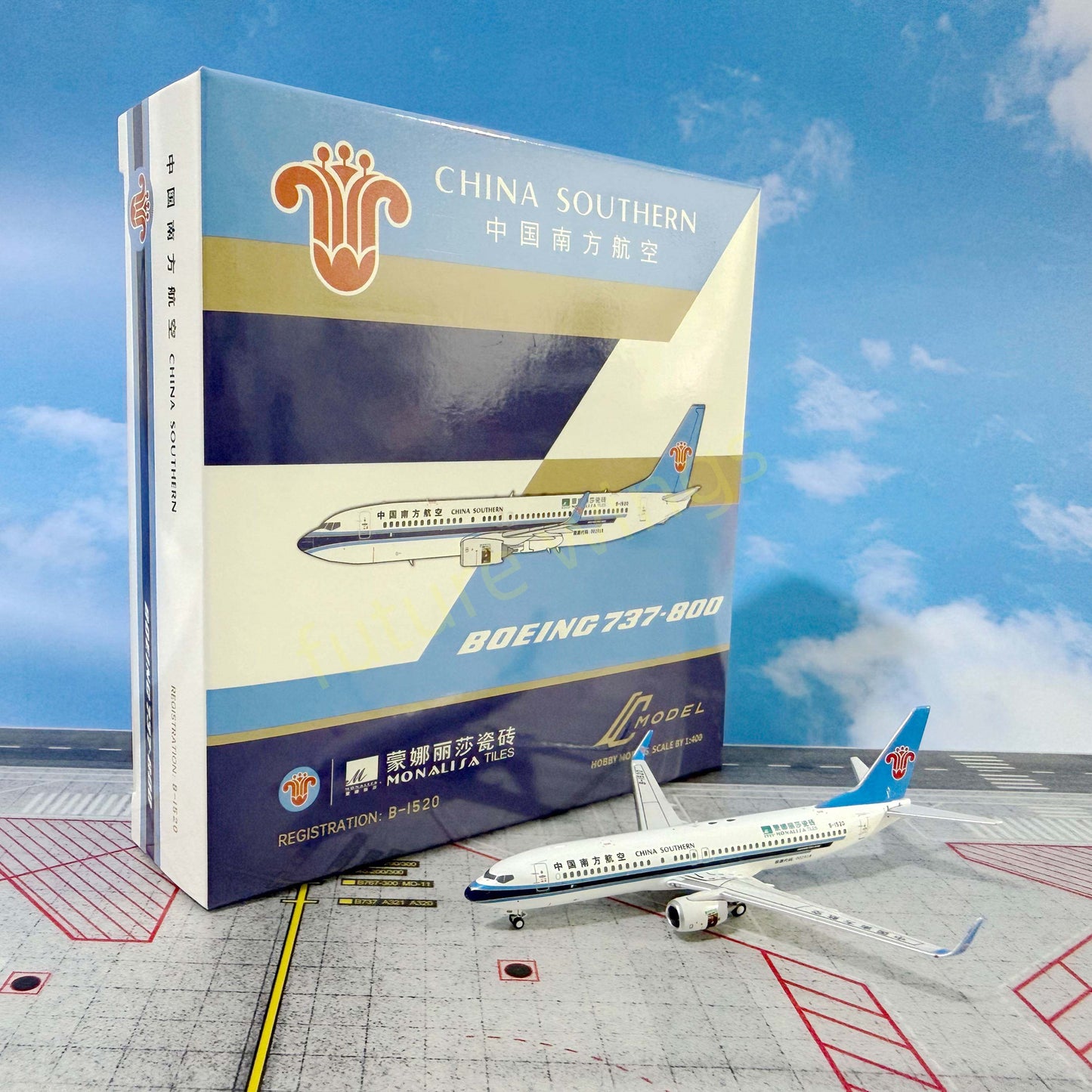 1:400 C MODEL China Southern Airlines B737-800 B-1520 B-1916 Aircraft Model+Free Tractor