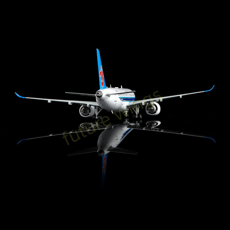 1:200 SQ Wings China Southern Airlines C919 B-919J Diecast Aircraft Model