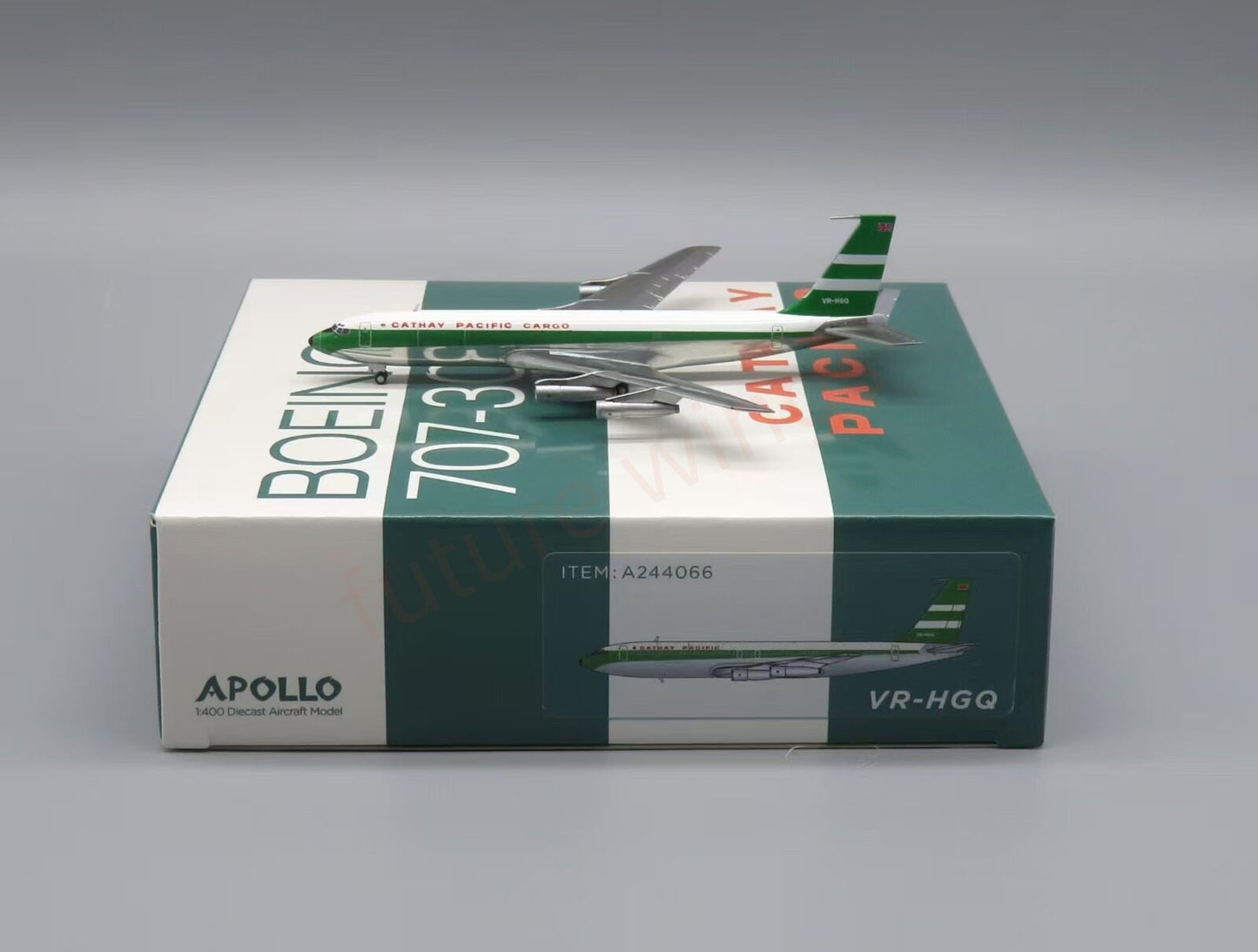 1:400 Apollo A244066 Cathay Pacific Cargo B707-300F VR-HGQ+Free Tractor