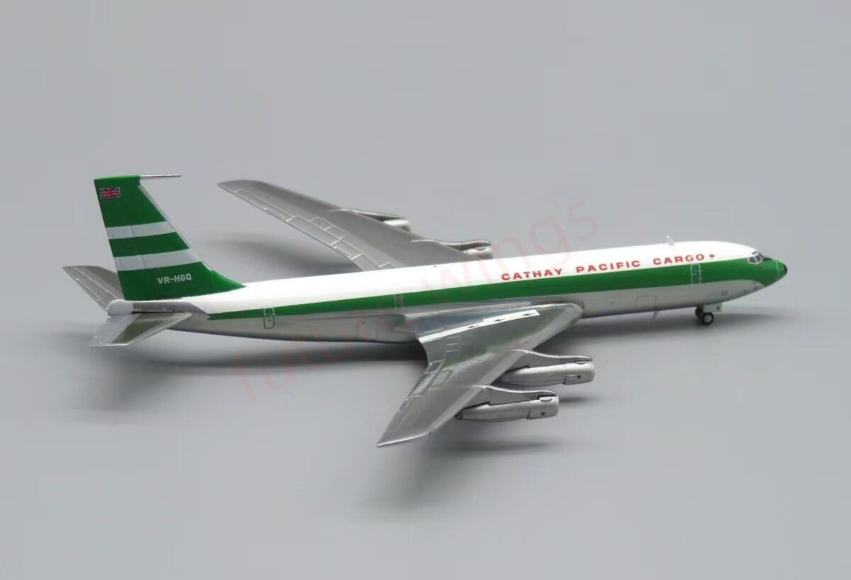 1:400 Apollo A244066 Cathay Pacific Cargo B707-300F VR-HGQ+Free Tractor