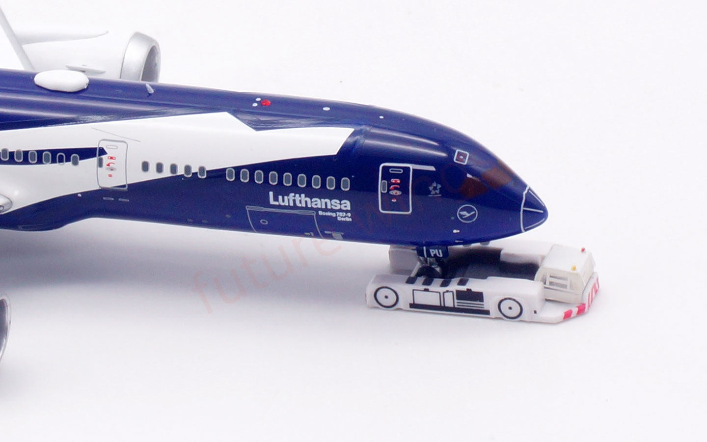 1:400 Aviation400 Lufthansa Airlines B787-9 D-ABPU “100years” Free Tractor+Stand