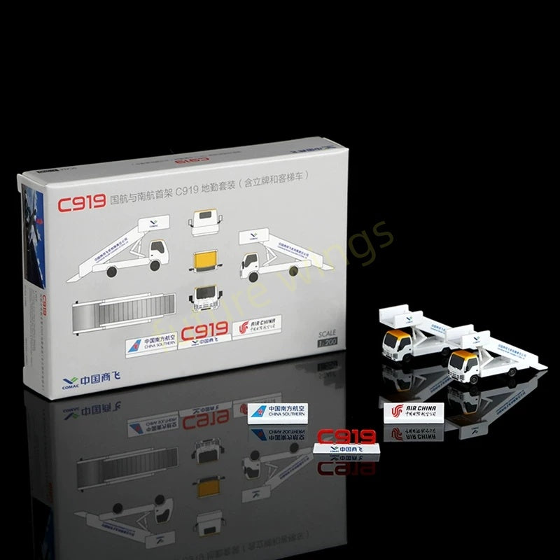 1:200 SQ Wings C20001 C919 GSE Set