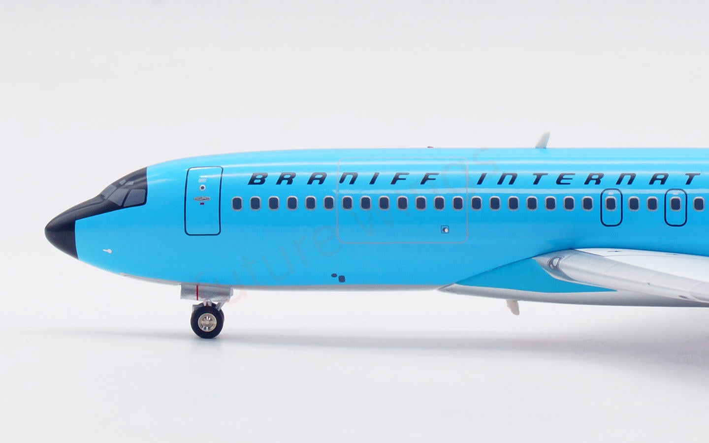 1:200 InFlight200 Braniff International Airways B727-100 N7272 Diecast Aircraft Model