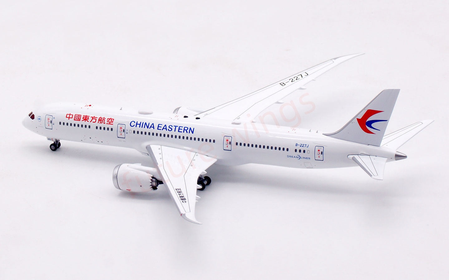 1:400 Aviation400 China Eastern Airlines B787-9 B-227J Free Tractor +Stand