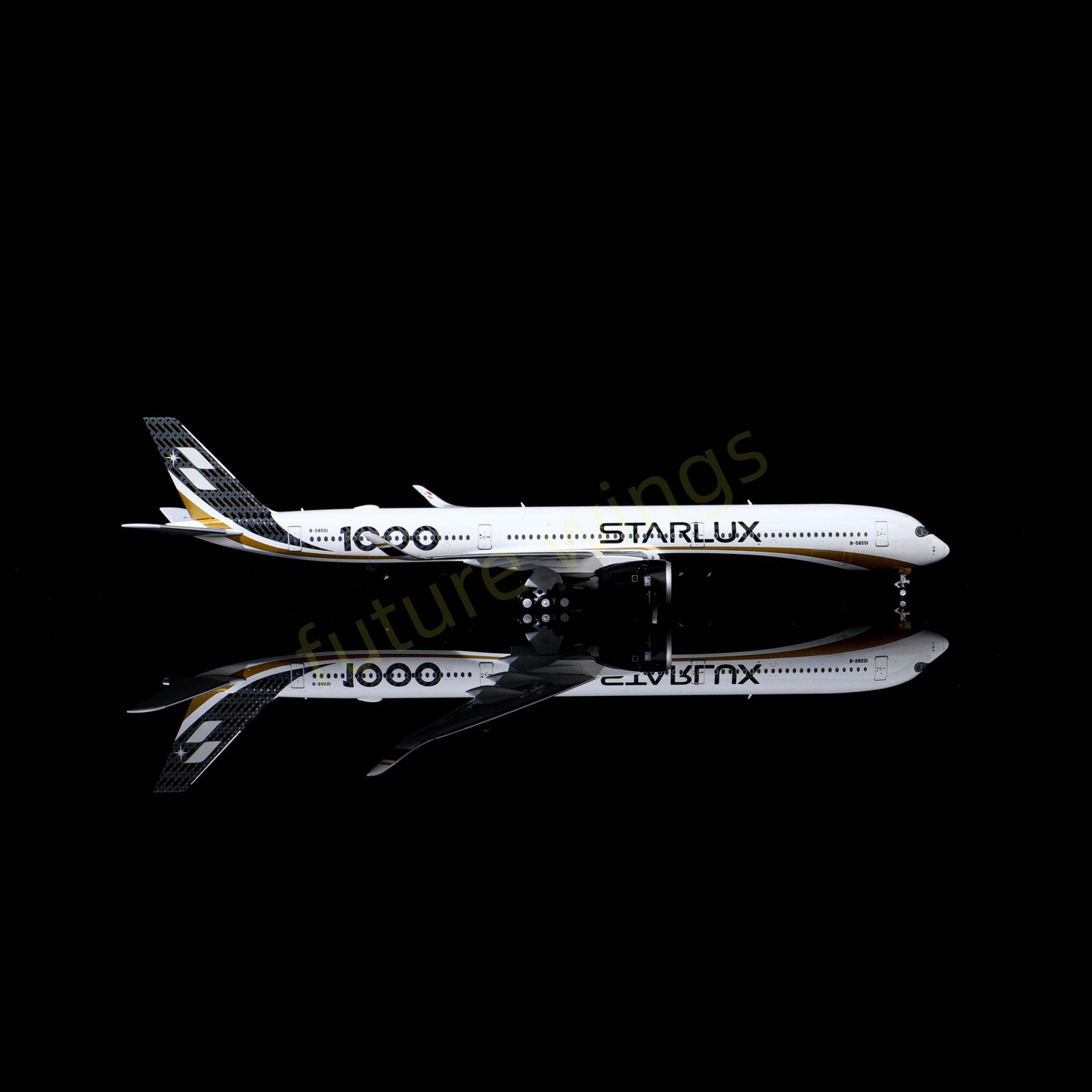 1:400 AeroPolaris StarLux Airlines A350-1000 B-58551 Aircraft Model+Free Tractor