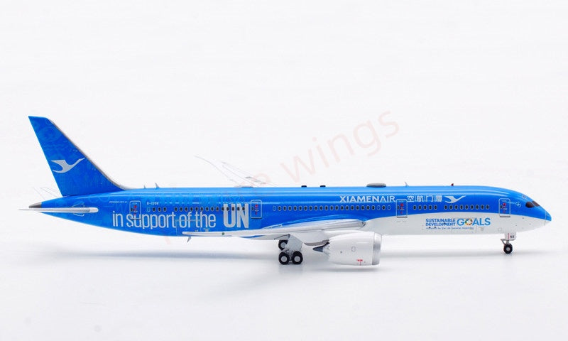 1:400 Aviation400 XiaMen Air B787-9 B-1356 Aircraft Model Free Tractor +Stand