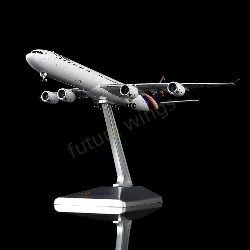 1:400 YY Wings Thai Airways A340-600 HS-TNA Aircraft Model+Free Tractor