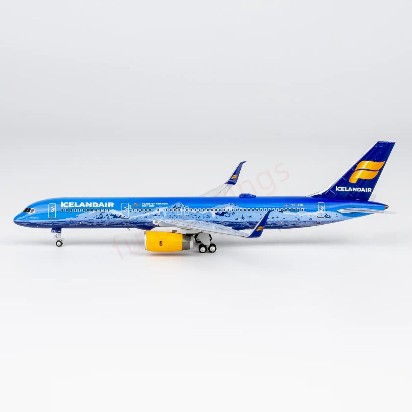 1:400 NG Models NG53214 Iceland Air B757-200 TF-FIR  Aircraft Model+Free Tractor