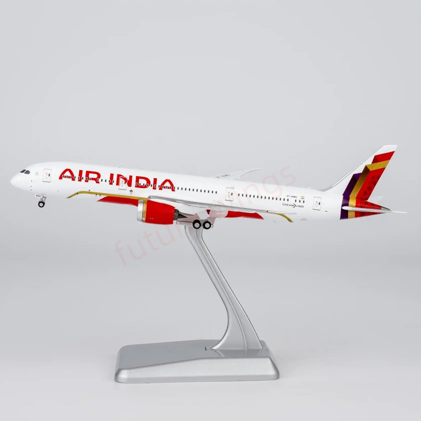 1:400 NG Models NG55155 Air India B787-9 VT-AWA Aircraft Model+Free Tractor  "Luxury Package"