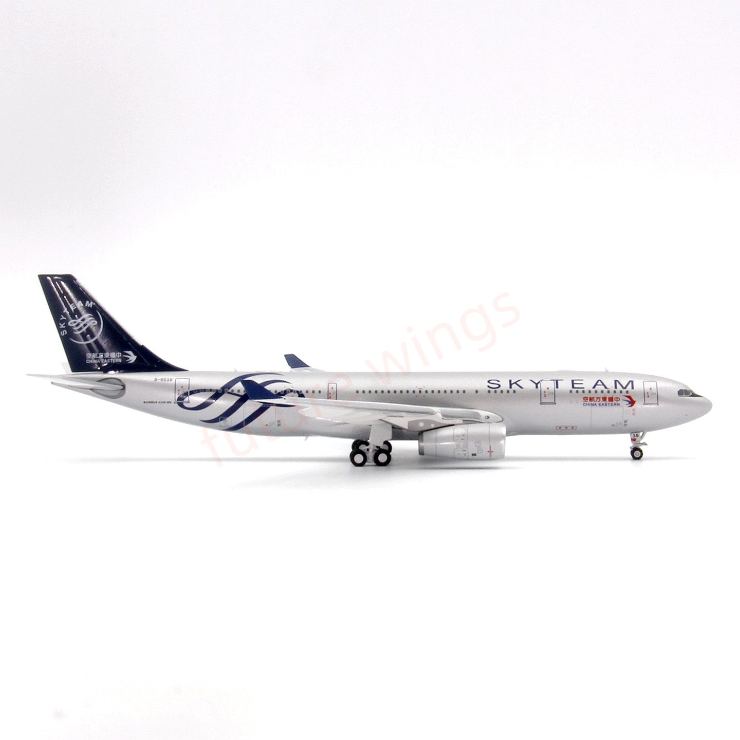 1:400 GeminiStar China Eastern Airlines A330-200 B-6538 Aircraft Model+Free Tractor