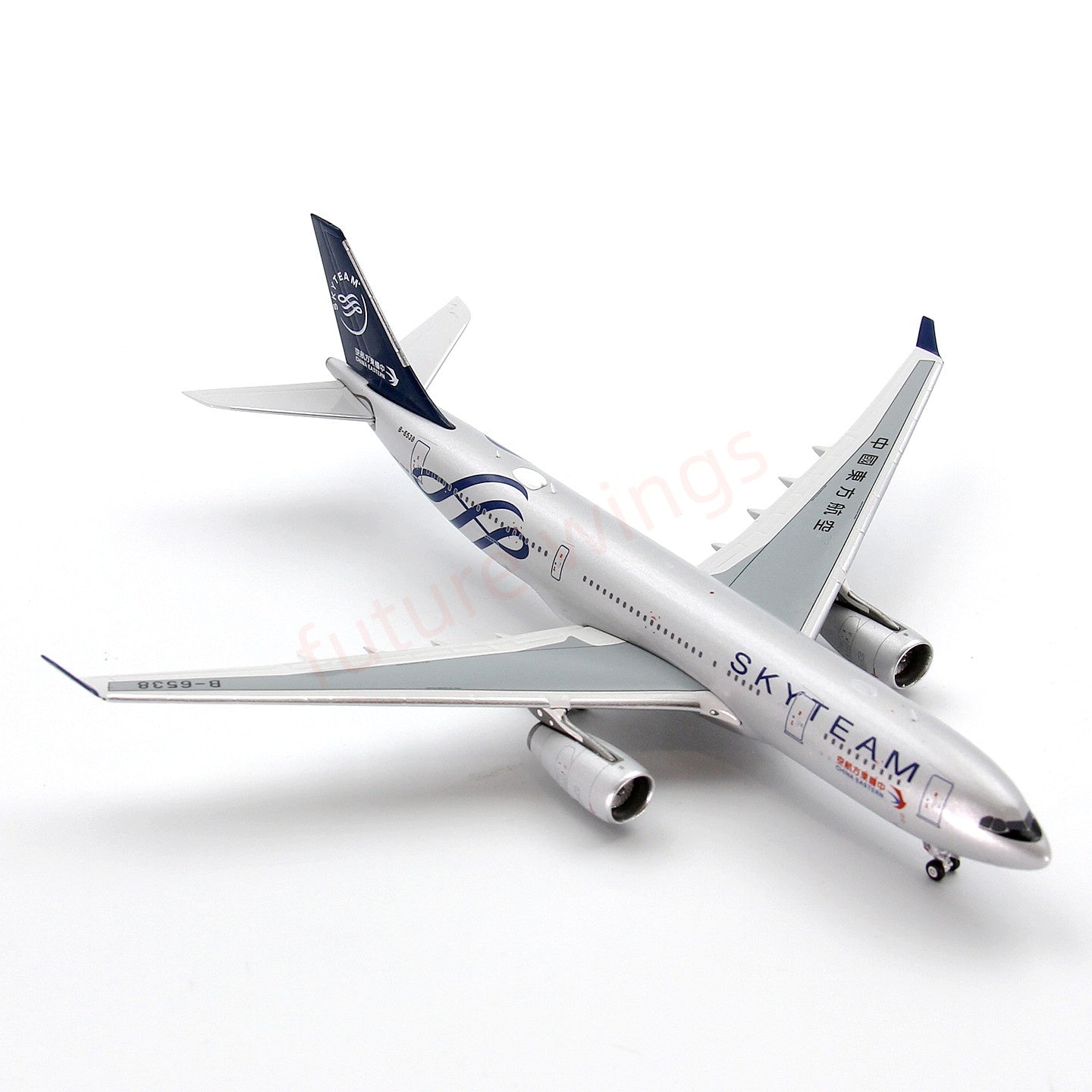 1:400 GeminiStar China Eastern Airlines A330-200 B-6538 Aircraft Model+Free Tractor