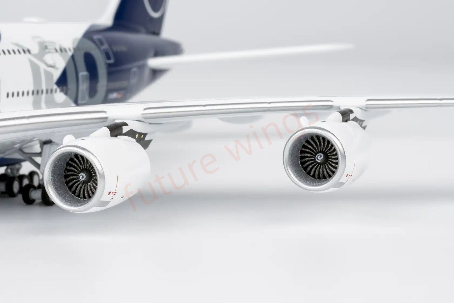 1:400 NG Models NG38002 Lufthansa Airlines A380-800 D-AIMH  "100years" +Free Tractor