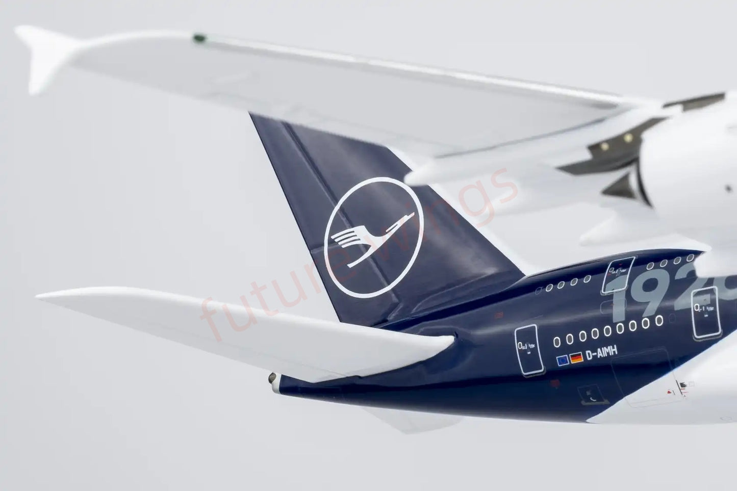 1:400 NG Models NG38002 Lufthansa Airlines A380-800 D-AIMH  "100years" +Free Tractor