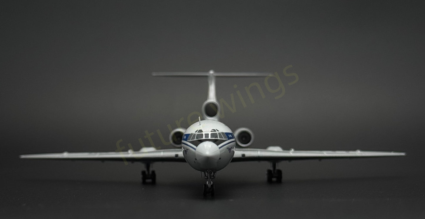 1:200 KJ Models(JC Wings) CAAC Tupolev Tu-154M B-2603 Diecast Aircraft Model