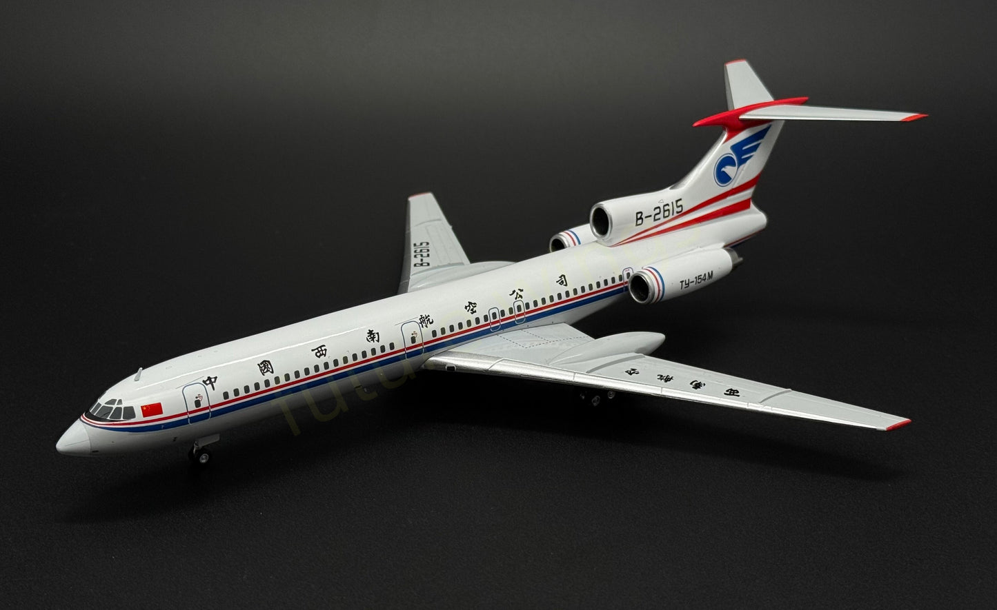 1:200 KJ Models(JC Wings) China Southwest Airlines Tupolev Tu-154M B-2615 Diecast Aircraft Model