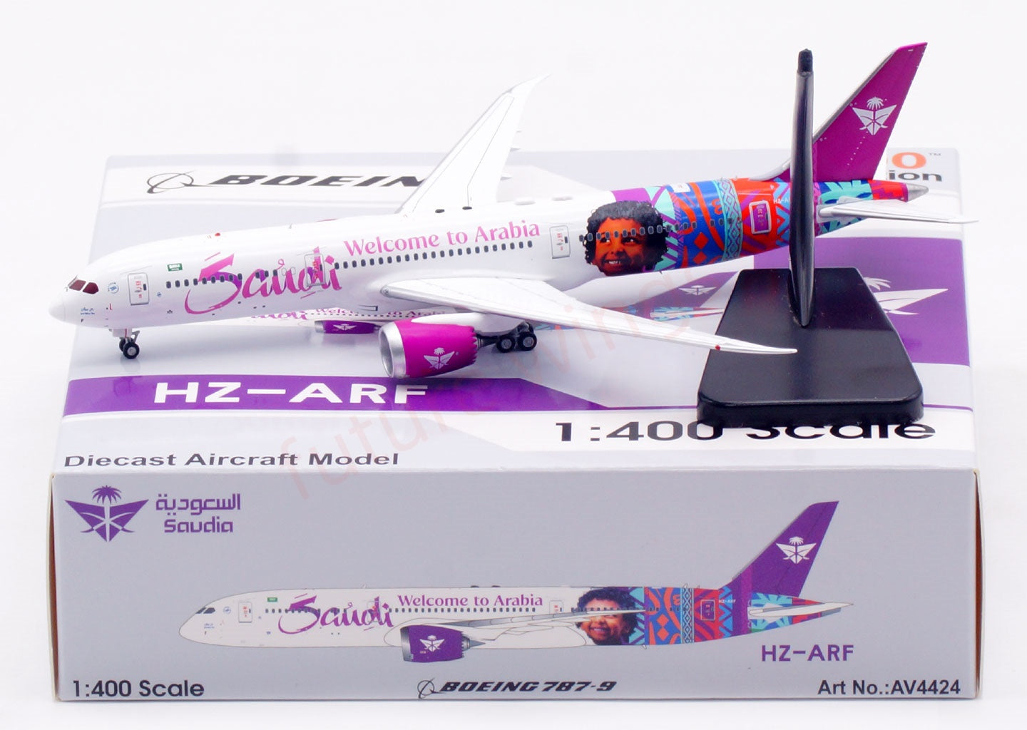 1:400 Aviation400 Saudi B787-9 HZ-ARF Aircraft Model Free Tractor +Stand