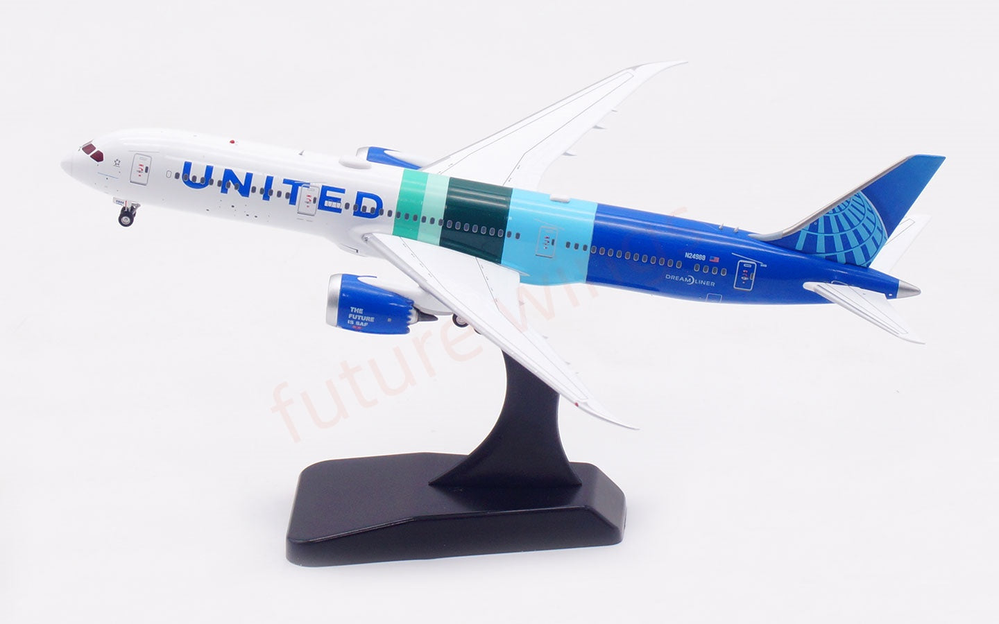 1:400 Aviation400 United Airlines B787-9 N24988 Aircraft Model Free Tractor +Stand