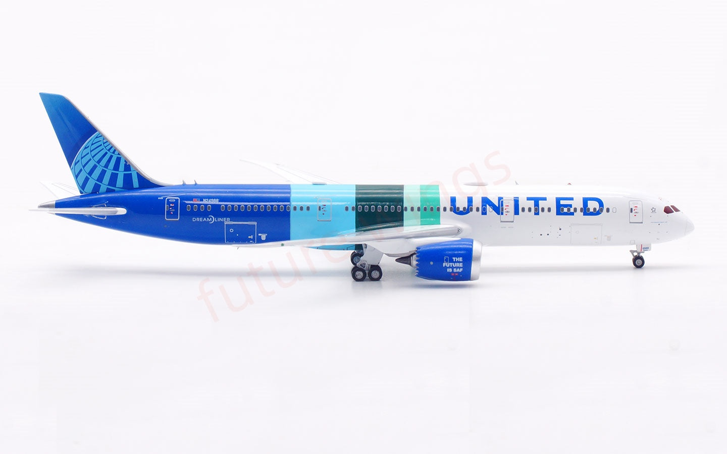 1:400 Aviation400 United Airlines B787-9 N24988 Aircraft Model Free Tractor +Stand