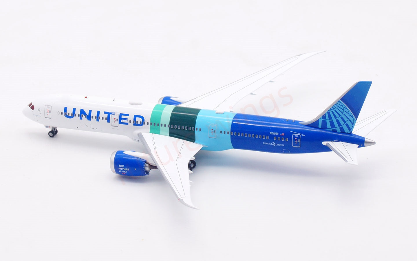 1:400 Aviation400 United Airlines B787-9 N24988 Aircraft Model Free Tractor +Stand