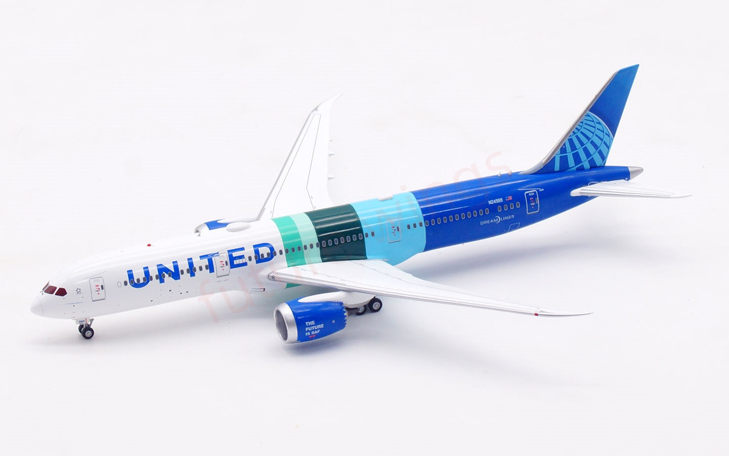 1:400 Aviation400 United Airlines B787-9 N24988 Aircraft Model Free Tractor +Stand