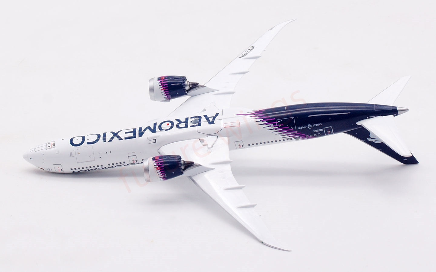 1:400 Aviation400 AeroMexico B787-9 N815AM Aircraft Model Free Tractor +Stand