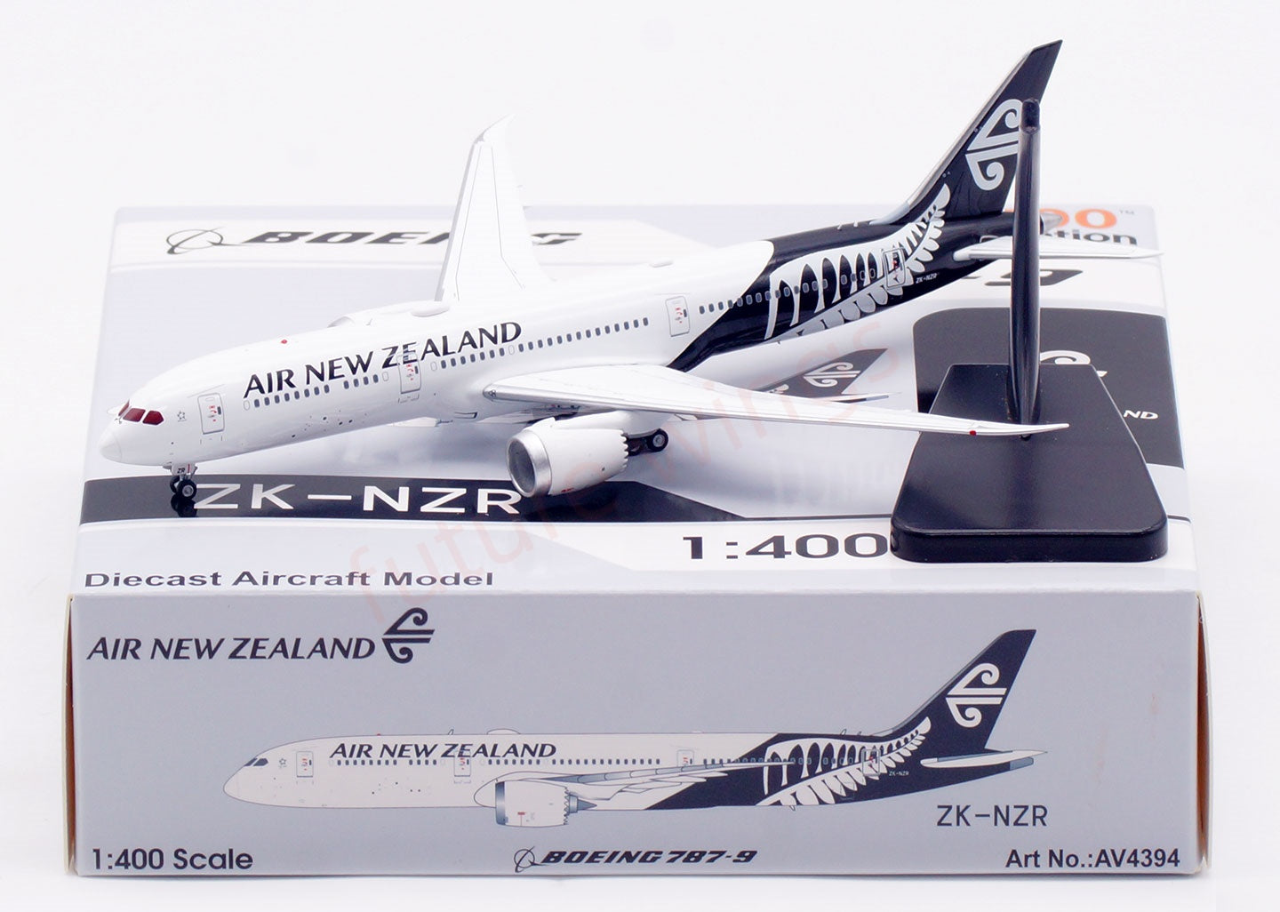 1:400 Aviation400 Air New Zealand B787-9 ZK-NZR Aircraft Model Free Tractor+Stand