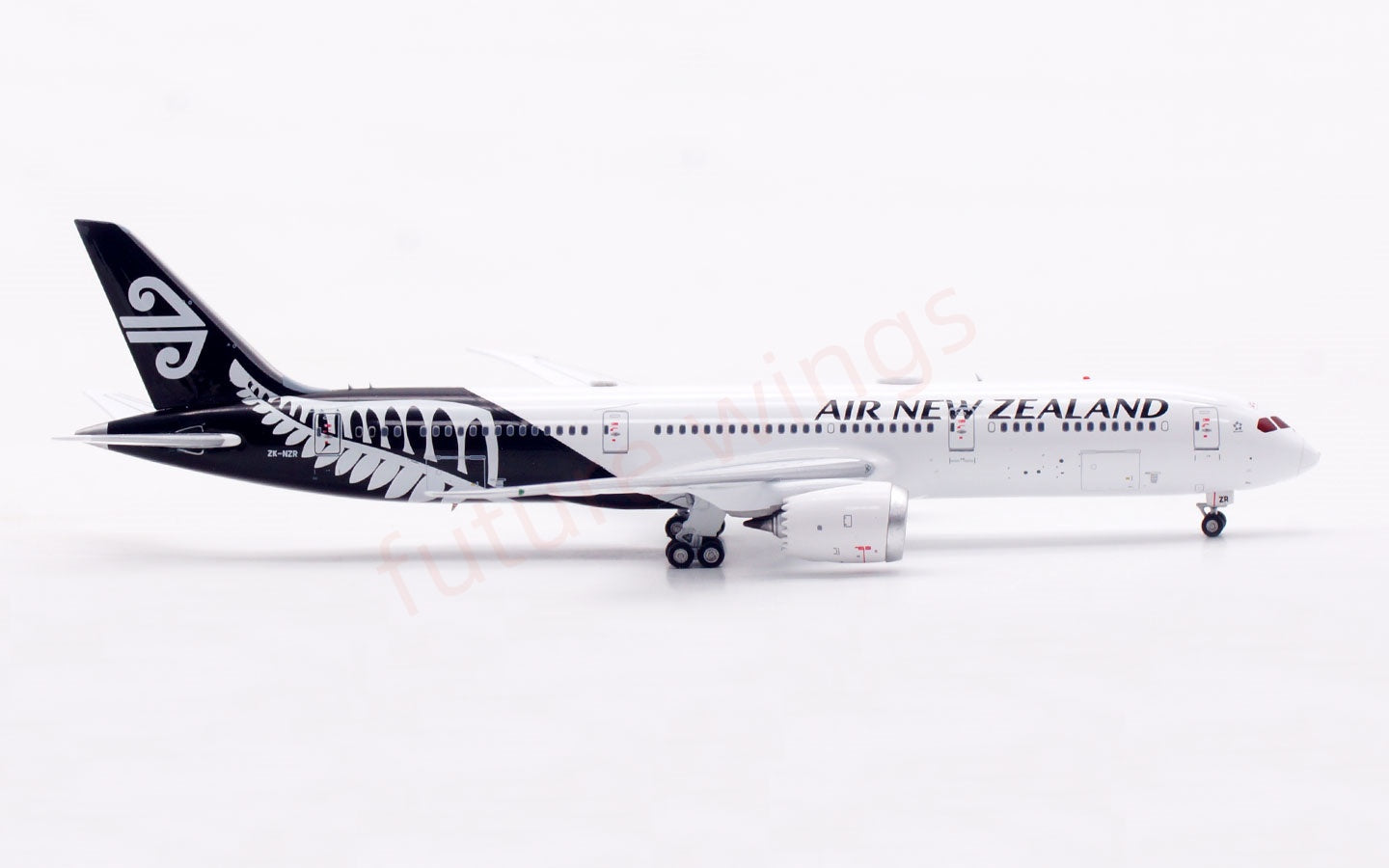 1:400 Aviation400 Air New Zealand B787-9 ZK-NZR Aircraft Model Free Tractor+Stand