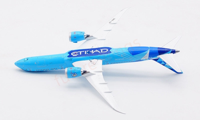 1:400 Aviation400 Etihad Airways B787-9 A6-BND Aircraft Model Free Tractor+Stand