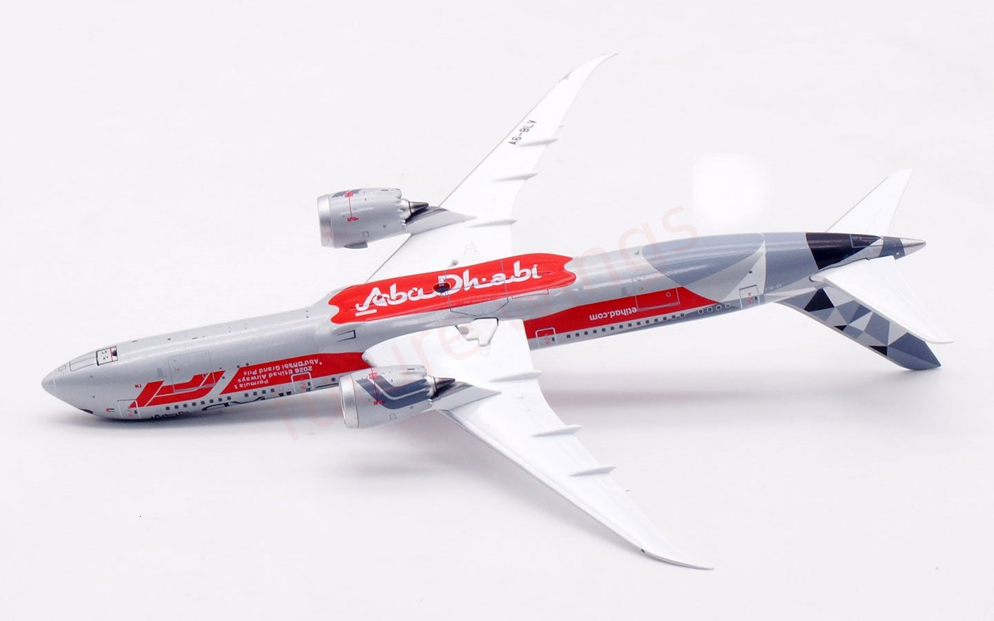 1:400 Aviation400 Etihad Airways B787-9 A6-BLV "F1" Aircraft Model Free Tractor+Stand