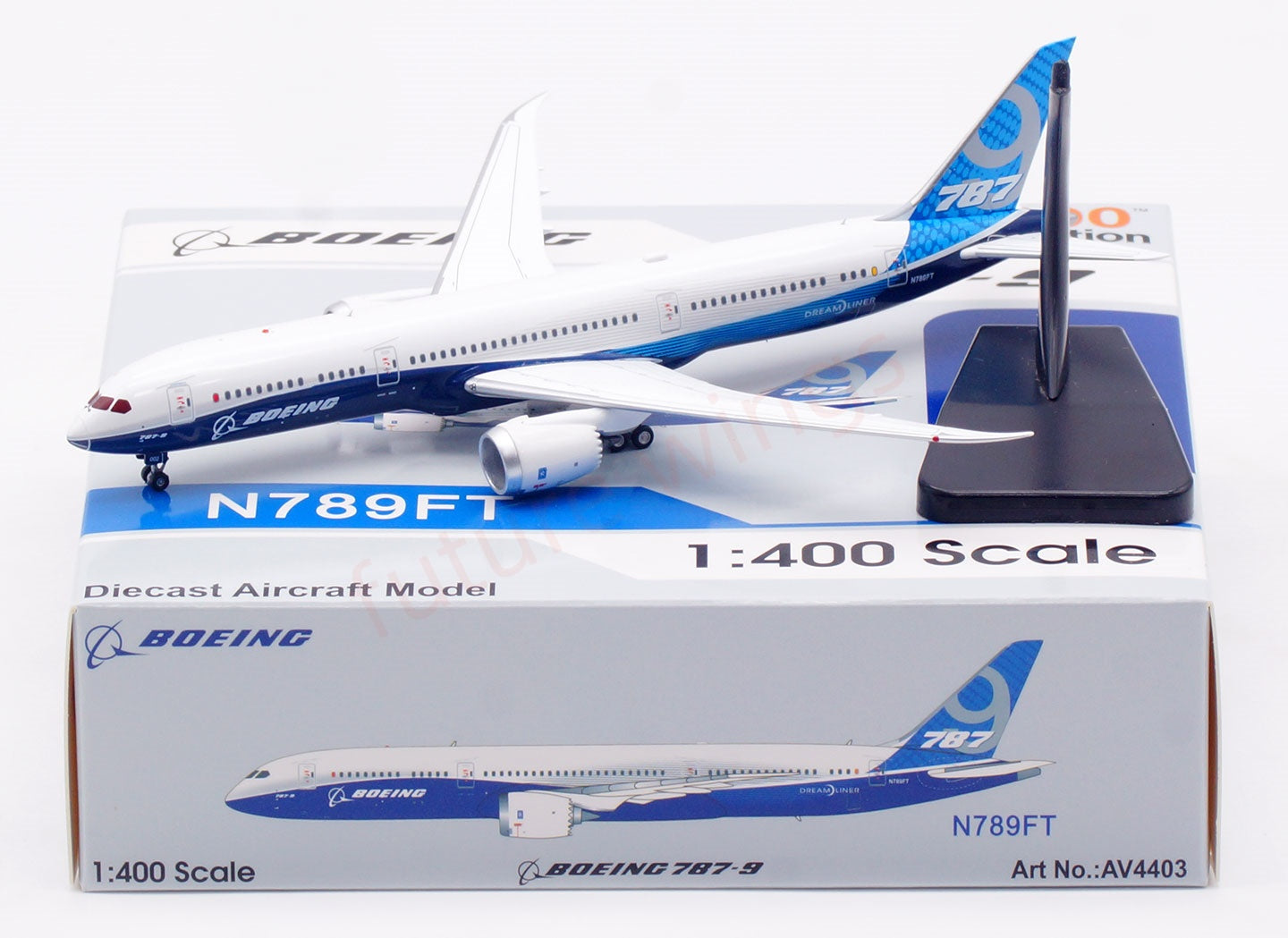 1:400 Aviation400 Boeing House Color B787-9 N789FT Aircraft Model Free Tractor+Stand