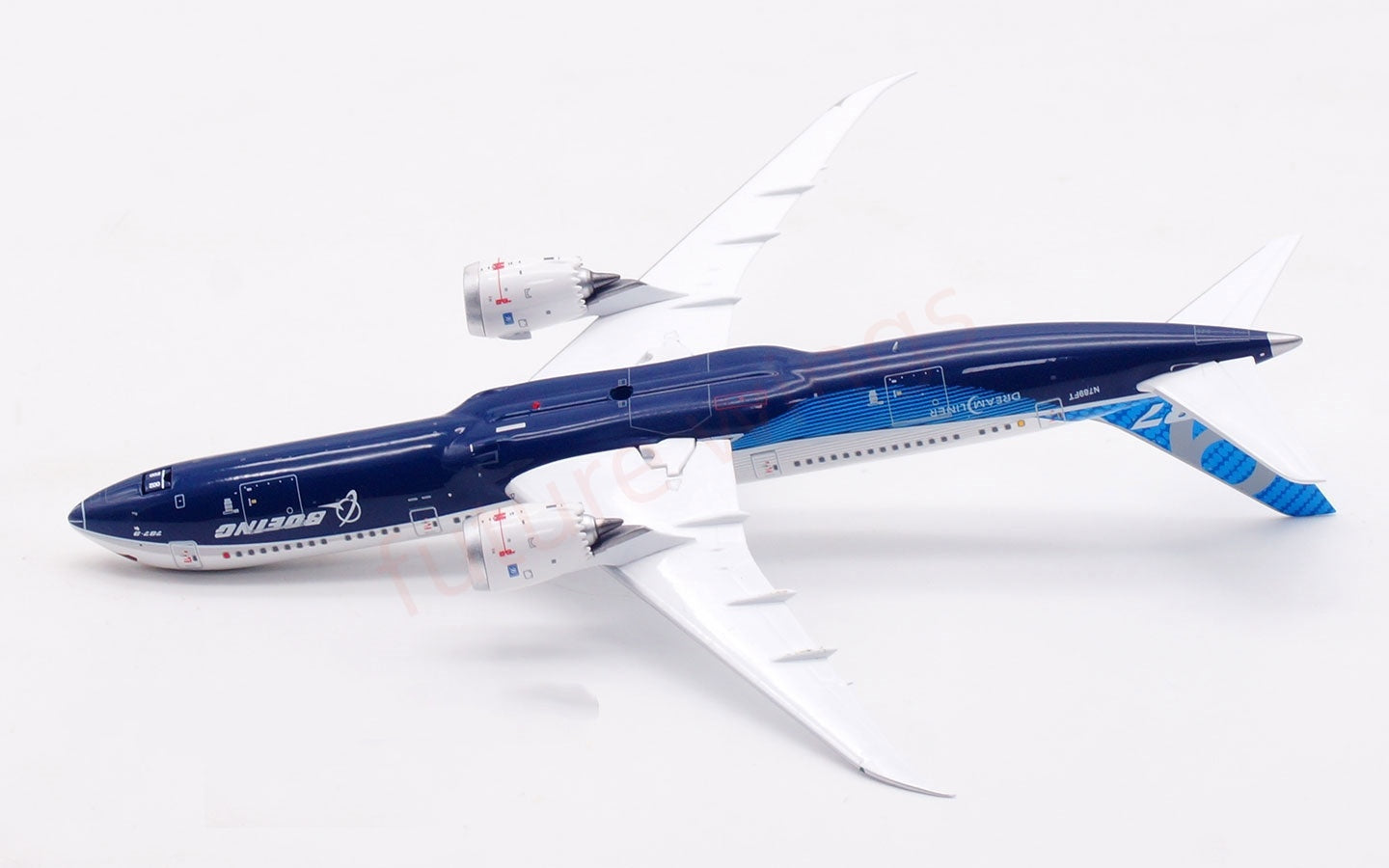 1:400 Aviation400 Boeing House Color B787-9 N789FT Aircraft Model Free Tractor+Stand