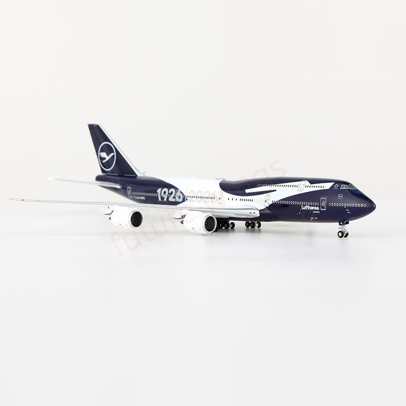 1:400 HX Models Lufthansa Airlines B747-8 D-ABYN "100Years"+Free Tractor
