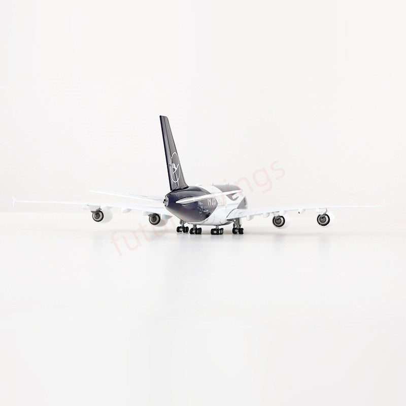 1:400 HX Models Lufthansa Airlines A380 D-AIMH "100Years"+Free Tractor