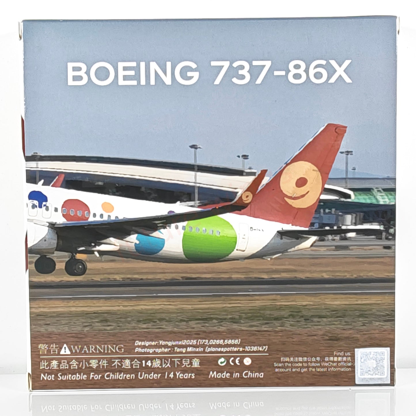 1:400 Z² Model 9Air B737-800 B-1552 Aircraft Model+Free Tractor