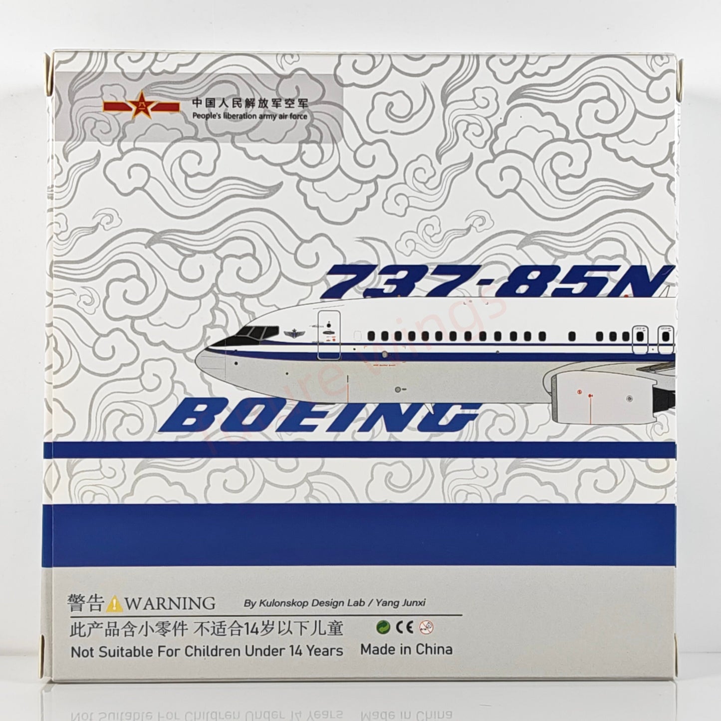 1:400 CW MODEL PLAAF B737-800 B-4080 Aircraft Model+Free Tractor