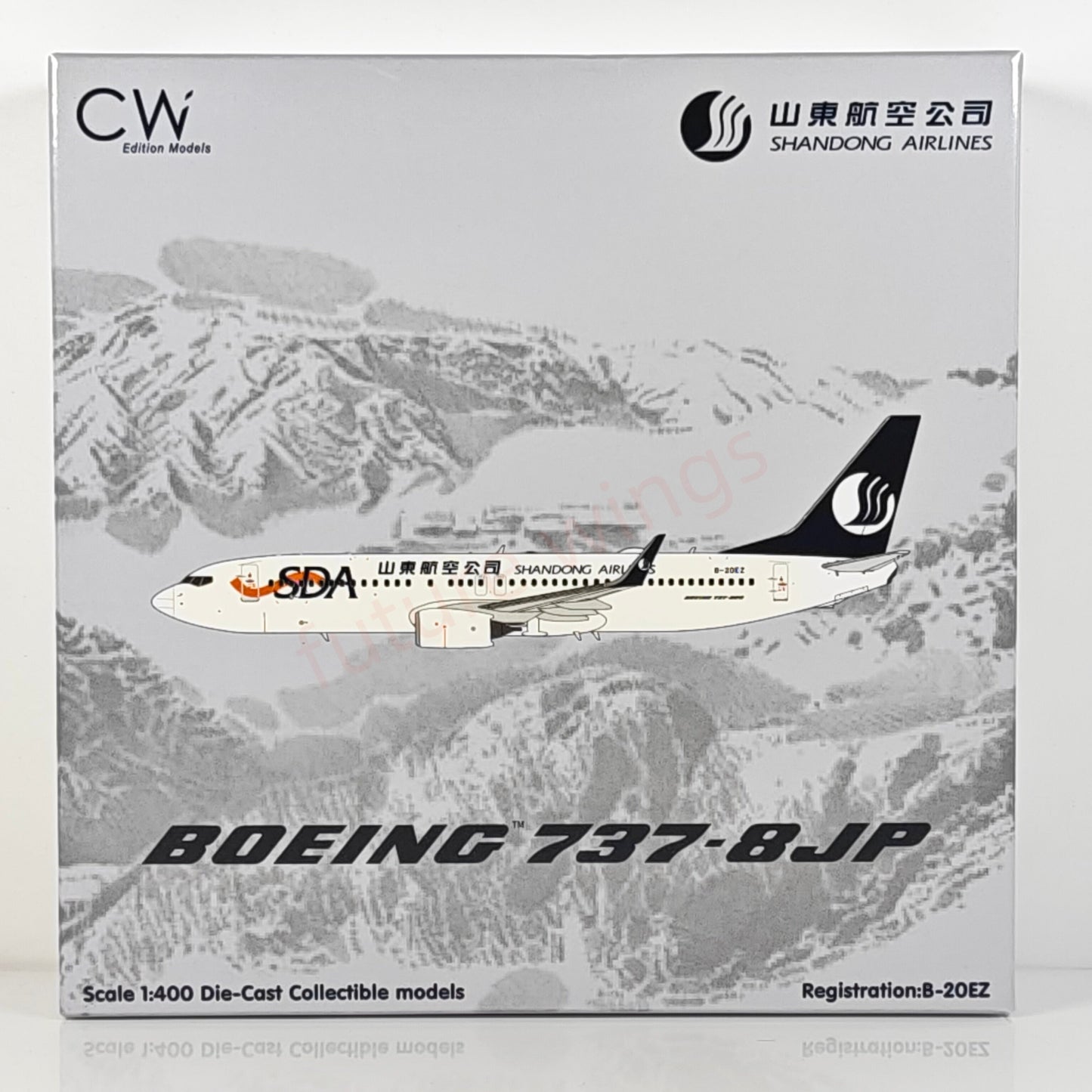 1:400 CW MODEL ShangDong Airlines B737-800 B-20EZ Aircraft Model+Free Tractor