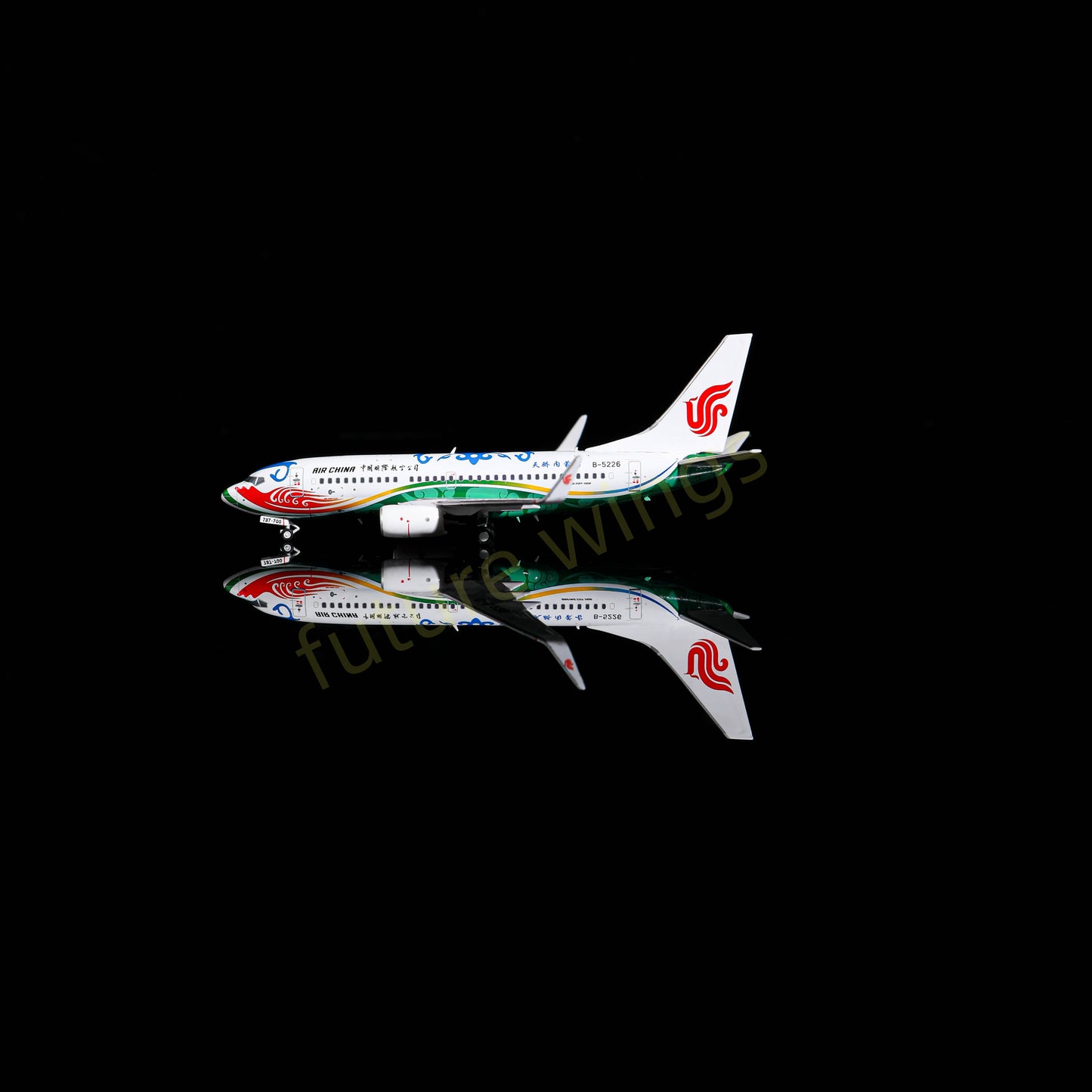 1:400 AeroPolaris Air China B737-700 B-5226 Aircraft Model+Free Tractor