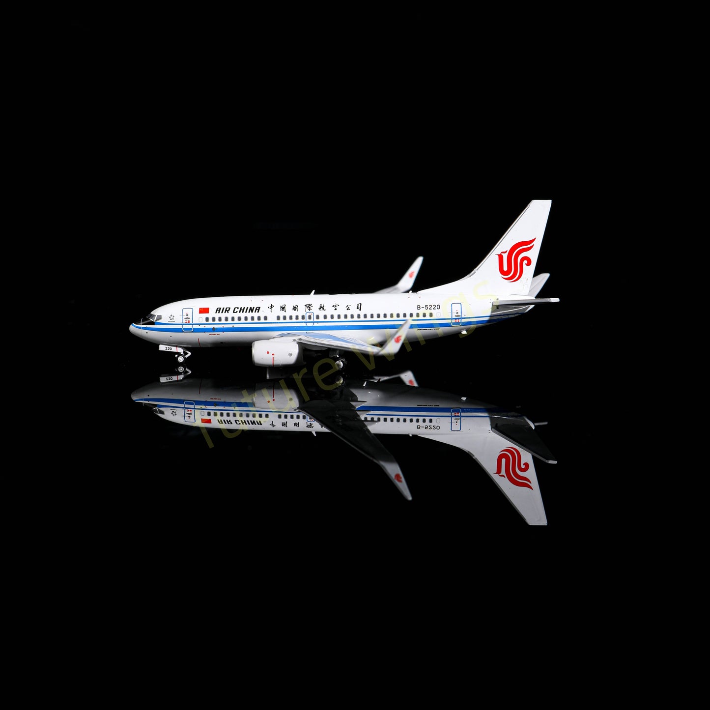 1:400 AeroPolaris Air China B737-700 B-5220 Aircraft Model+Free Tractor