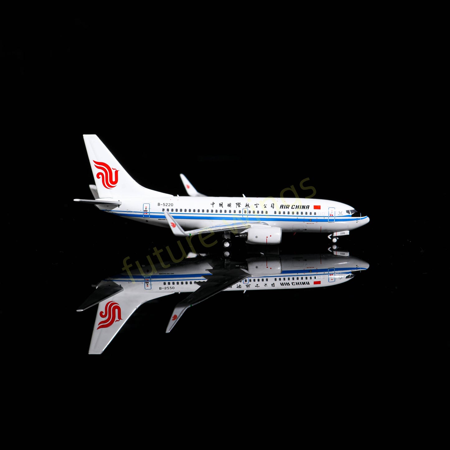 1:400 AeroPolaris Air China B737-700 B-5220 Aircraft Model+Free Tractor