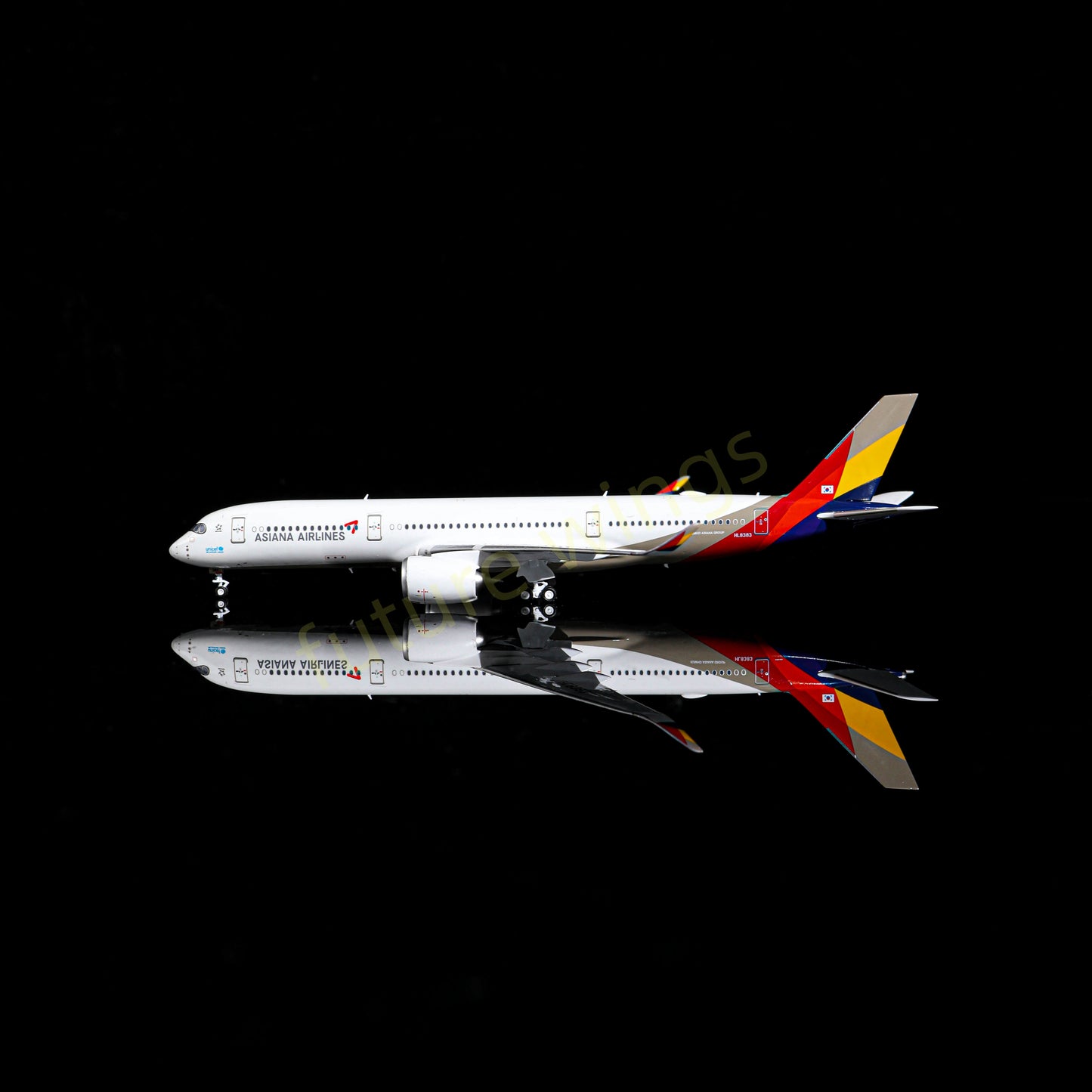 1:400 AeroPolaris Asiana Airlines A350-900 HL8383 Aircraft Model+Free Tractor