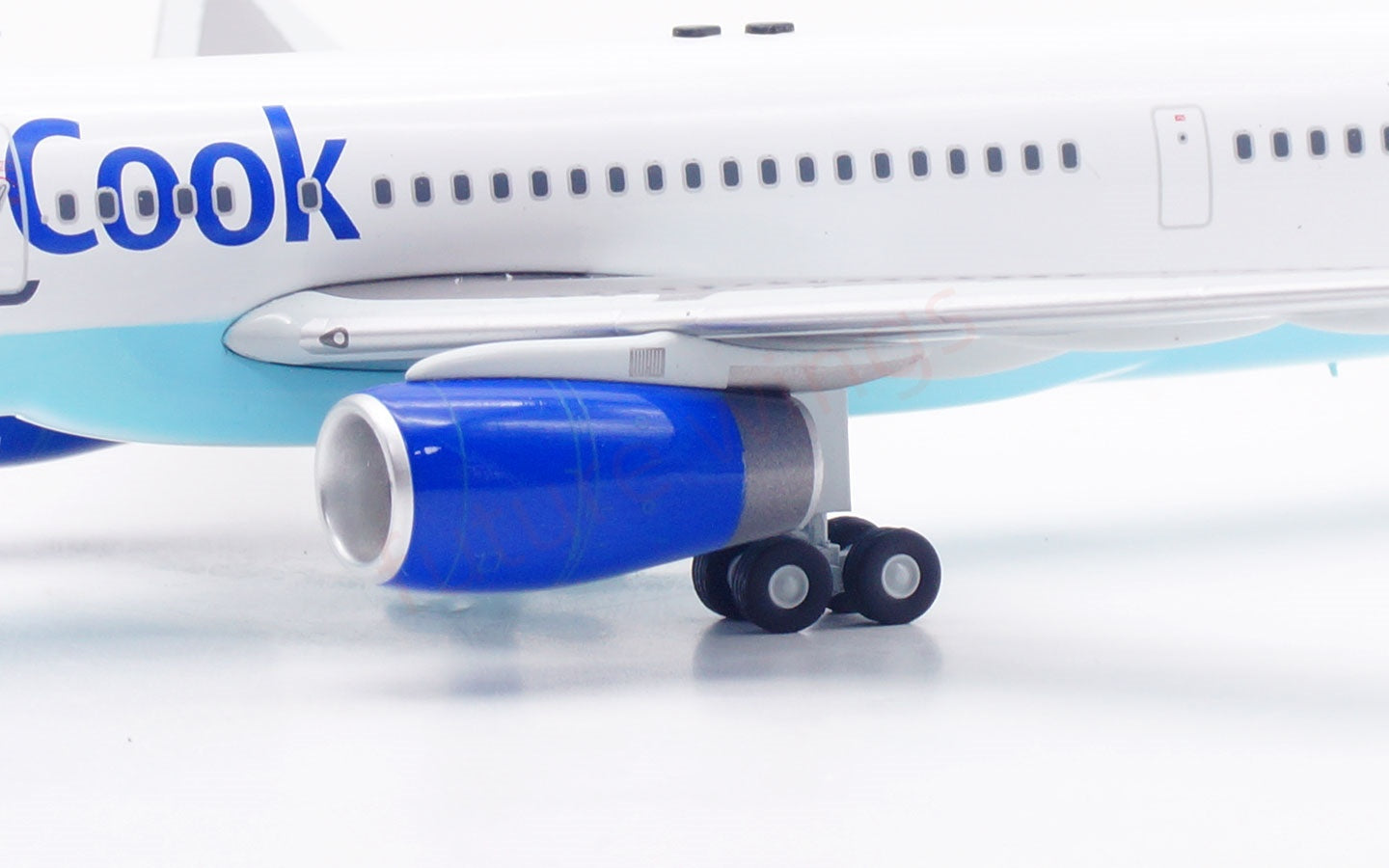 1:200 InFlight200 Thomas Cook B757-200 G-FCLE Diecast Aircraft Model